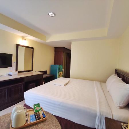 The Chanthong Residence And Hotel Pattaya Exterior foto
