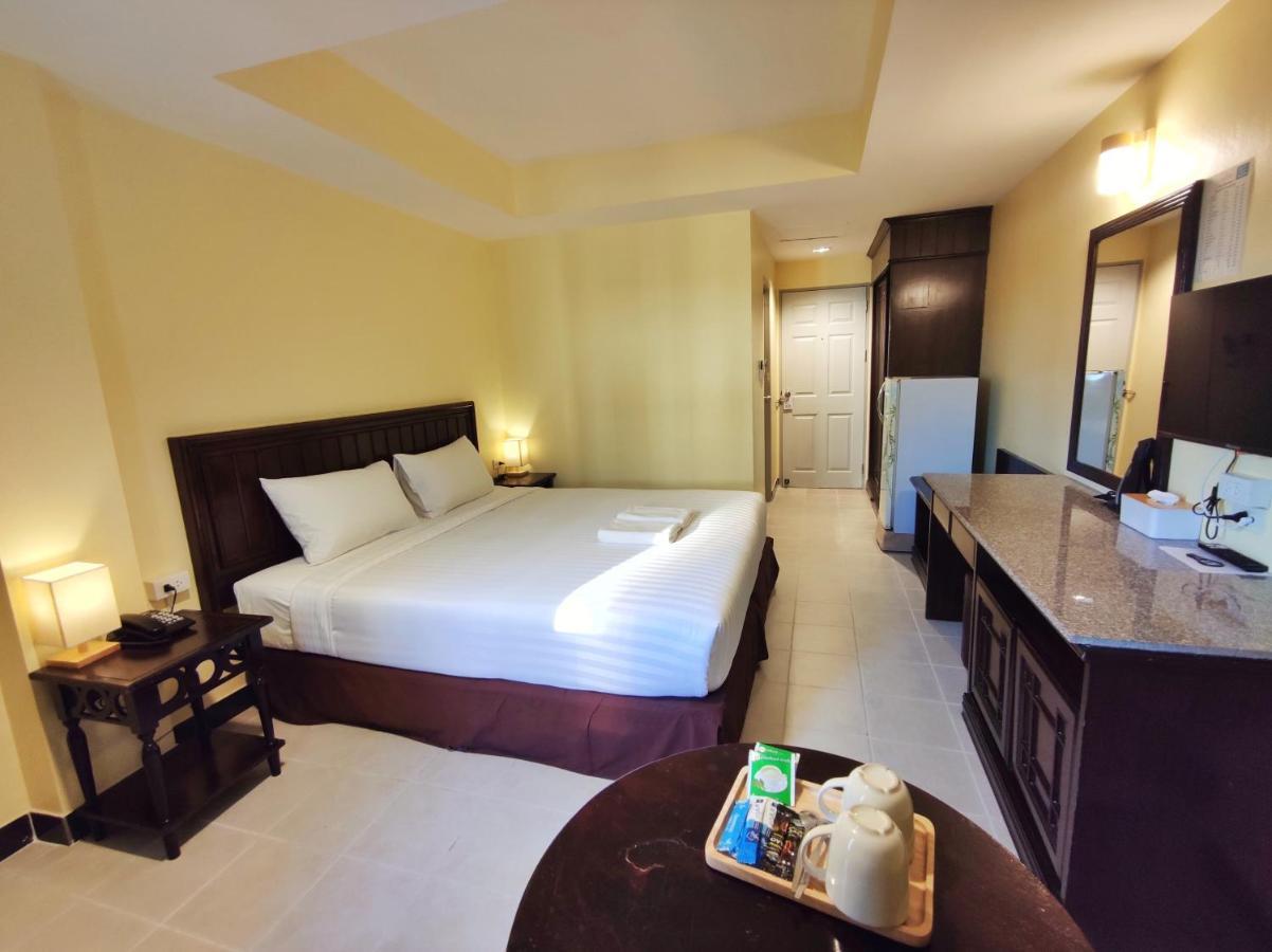 The Chanthong Residence And Hotel Pattaya Exterior foto